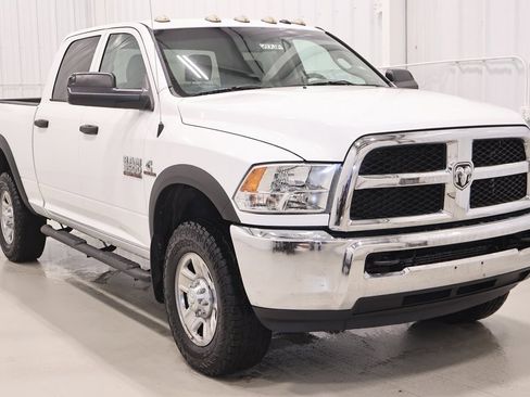 Used 2016 RAM 3500 Tradesman w/ Chrome Appearance Group image 3