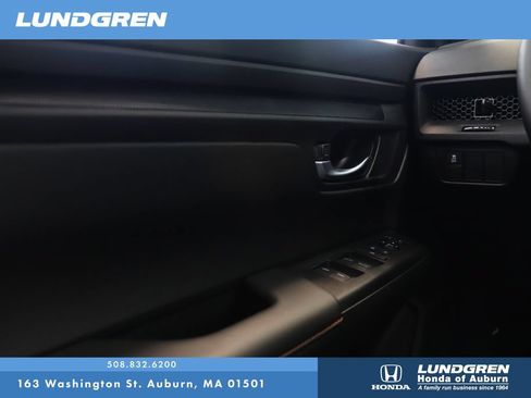 Used 2025 Honda CR-V Sport image 28