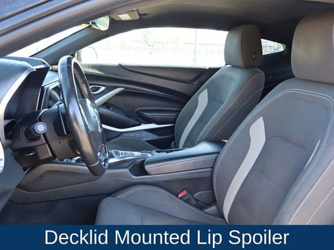 Used 2017 Chevrolet Camaro LT w/ RS Package image 10