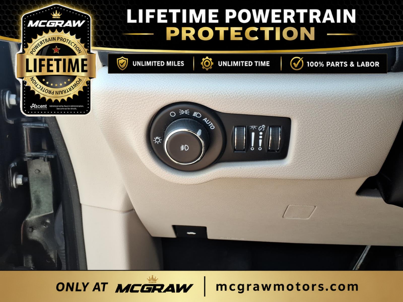 Used 2023 Chrysler Pacifica Touring-L FWD image 15