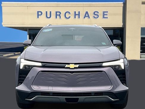 Used 2024 Chevrolet Blazer EV LT image 2