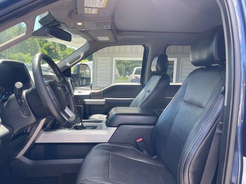 Used 2015 Ford F150 Lariat w/ Equipment Group 502A Luxury AWD/4WD image 19