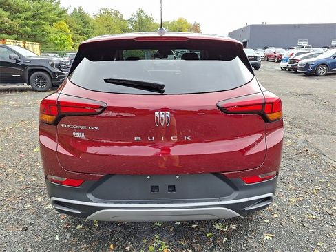 Certified 2024 Buick Encore GX Preferred image 5