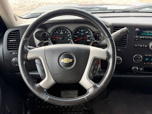 Used 2014 Chevrolet Silverado 2500 LT w/ Interior Plus Package image 22