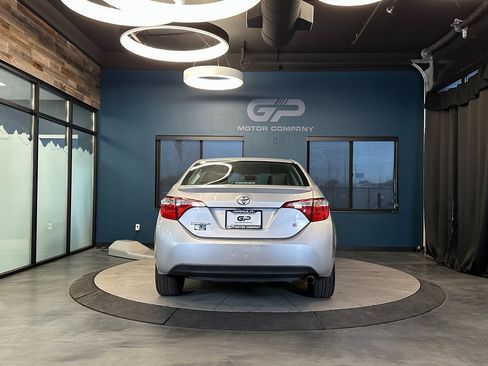 Used 2016 Toyota Corolla S image 4