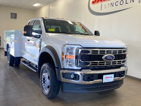 New 2026 Ford F550 4x4 Supercab Super Duty image 2