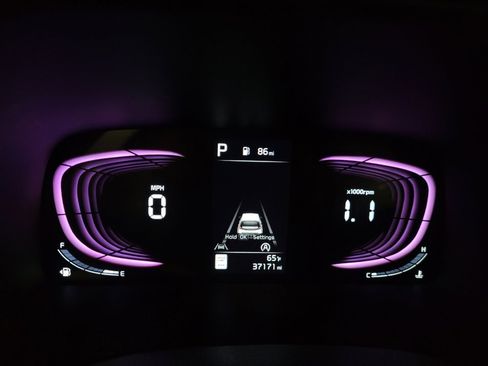 Used 2025 Kia Soul LX image 23