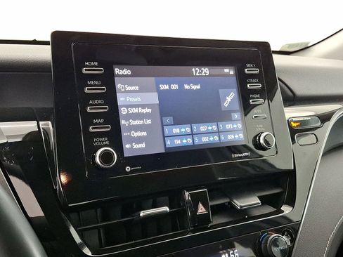 Certified 2023 Toyota Camry SE FWD image 6