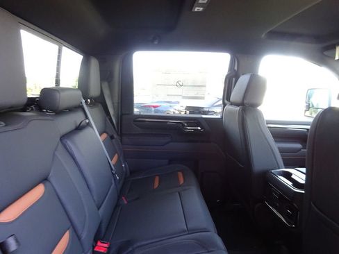 New 2026 GMC Sierra 2500 AT4 AWD/4WD image 23