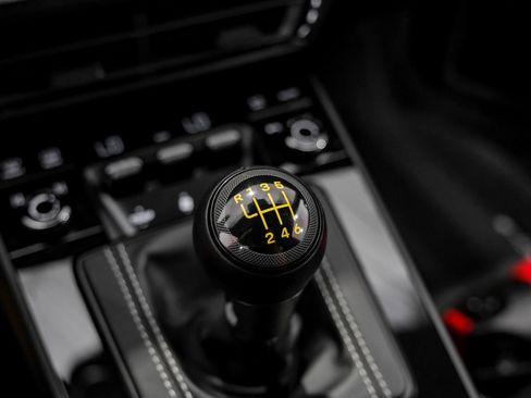 Used 2022 Porsche 911 GT3 image 24