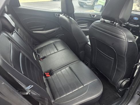 Used 2020 Ford EcoSport Titanium AWD/4WD image 9