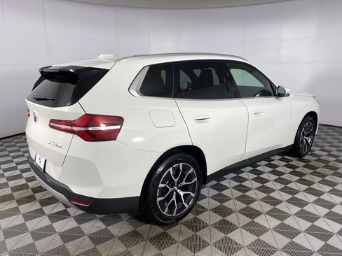 Used 2025 BMW X3 xDrive30i w/ Premium Package image 27