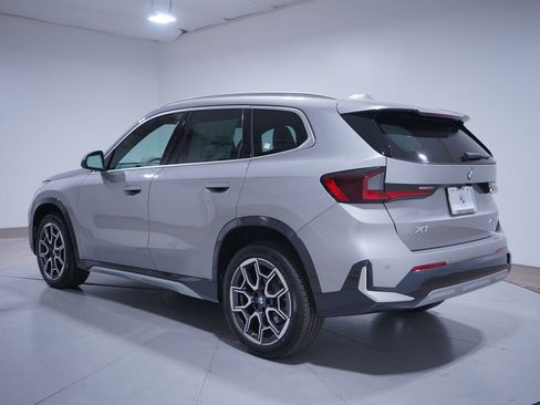 New 2026 BMW X1 xDrive28i w/ Convenience Package image 3
