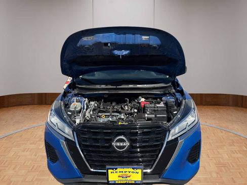 Used 2024 Nissan Kicks S FWD image 17