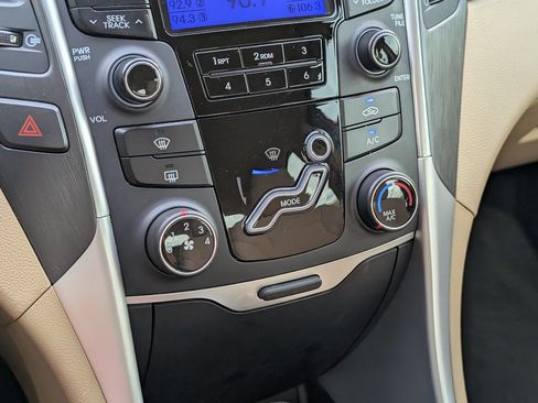 Used 2013 Hyundai Sonata GLS w/ Popular Equipment Pkg FWD image 15