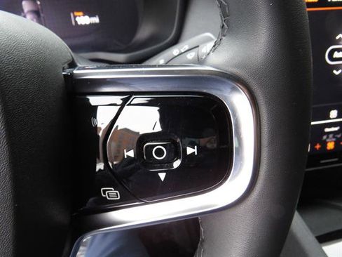 Used 2023 Polestar Polestar 2 image 11