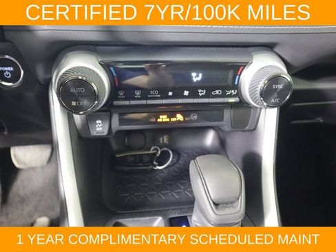 Used 2024 Toyota RAV4 XLE AWD/4WD image 46