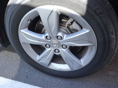 Used 2019 Honda Odyssey EX image 16