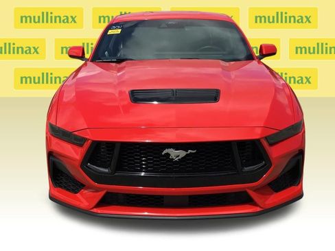 Used 2025 Ford Mustang GT Premium RWD image 26
