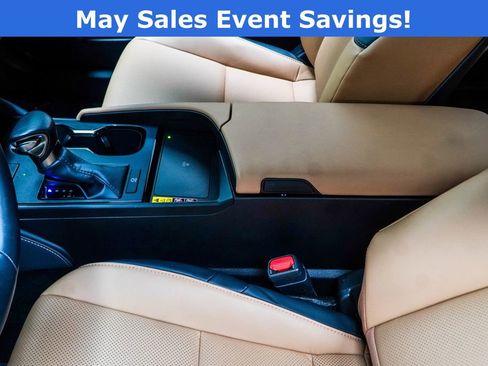 Used 2025 Lexus ES 350 w/ Premium Package FWD image 17