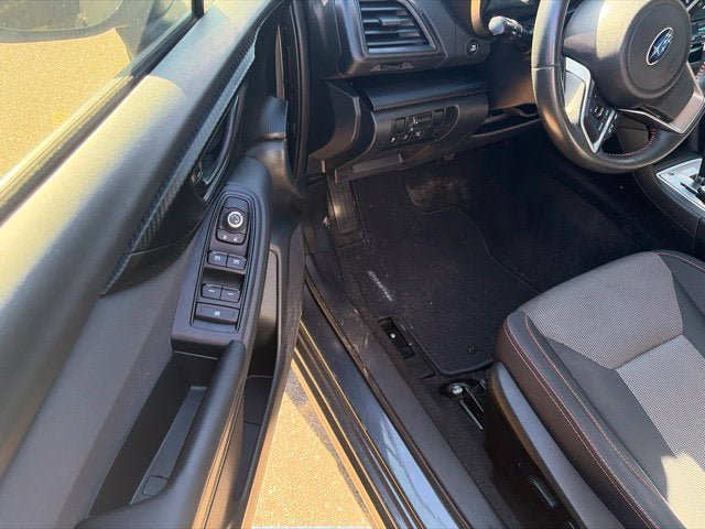 Used 2023 Subaru Crosstrek 2.0i Premium AWD/4WD image 11