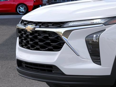 New 2026 Chevrolet Trax LS w/ LS Convenience Package FWD image 14