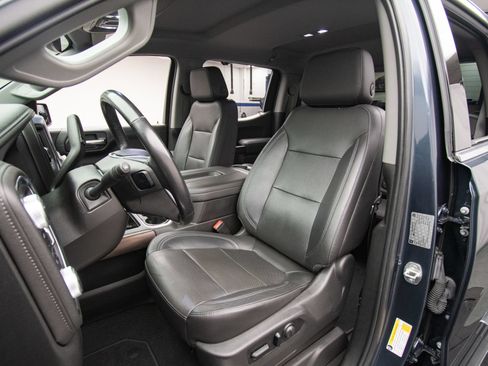 Used 2019 GMC Sierra 1500 SLT w/ SLT Premium Plus Package AWD/4WD image 10