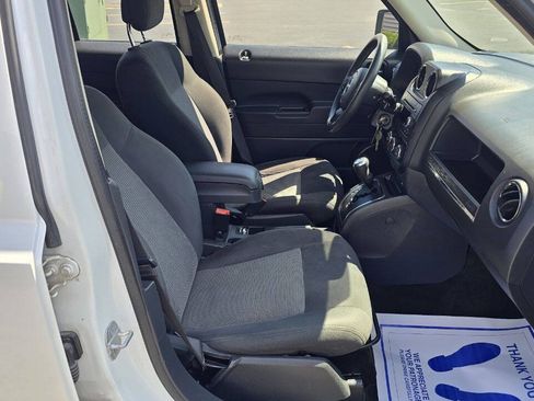 Used 2015 Jeep Patriot 4WD image 14