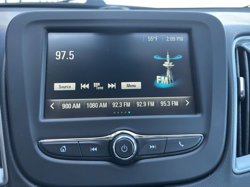 Used 2018 Chevrolet Malibu LS FWD image 21