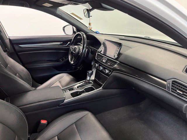 Used 2020 Honda Accord Sport image 11