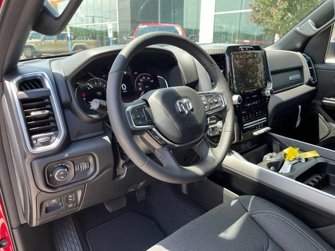New 2026 RAM 1500 Big Horn AWD/4WD image 6