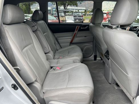 Used 2008 Toyota Highlander Limited FWD image 25