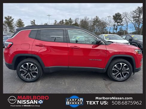 Used 2024 Jeep Compass Limited image 8