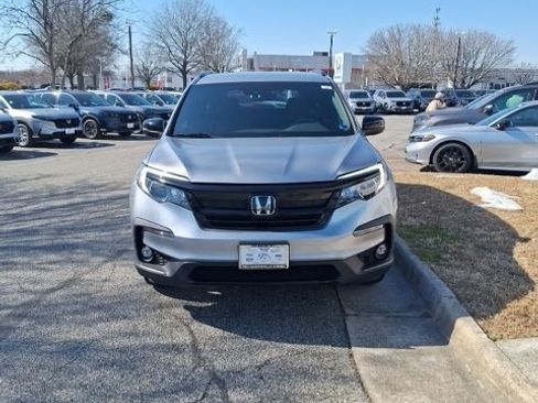 Used 2022 Honda Pilot Sport image 2
