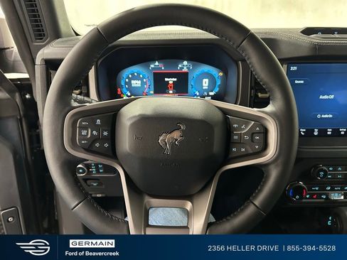 New 2025 Ford Bronco Badlands image 19