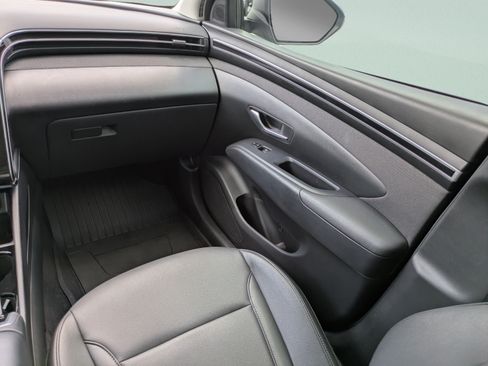 Certified 2024 Hyundai Tucson SEL w/ Convenience Package FWD image 13