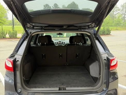 Used 2018 Chevrolet Equinox LT FWD image 15