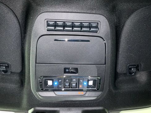 New 2026 Ford F250 Platinum AWD/4WD image 22