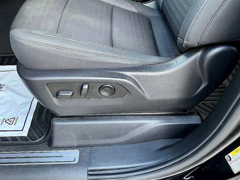 Used 2023 GMC Sierra 1500 Elevation image 16