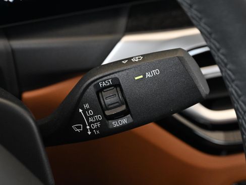 Certified 2023 BMW i4 eDrive35 w/ Premium Package RWD image 39