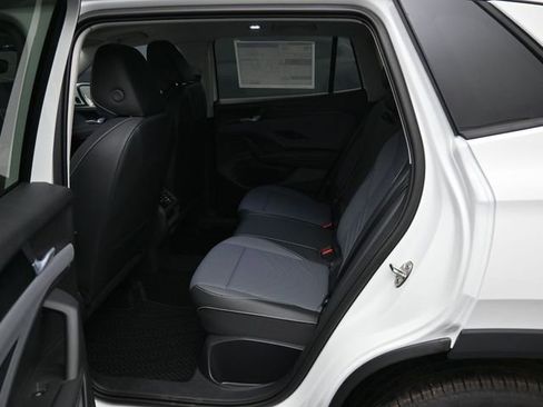 New 2026 Volkswagen Tiguan SE AWD/4WD image 11