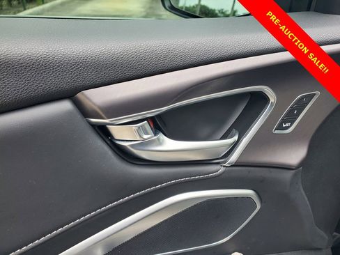 Used 2025 Acura RDX SH-AWD image 22