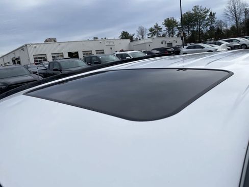 Used 2025 Toyota RAV4 XLE w/ Convenience Package image 18