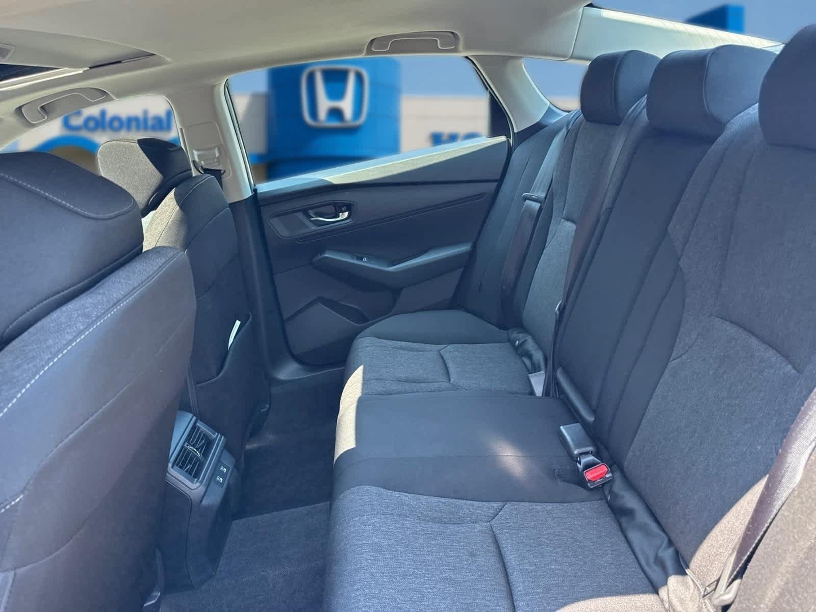 Used 2025 Honda Accord SE image 29