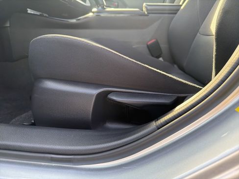 Used 2026 Toyota Prius LE image 15