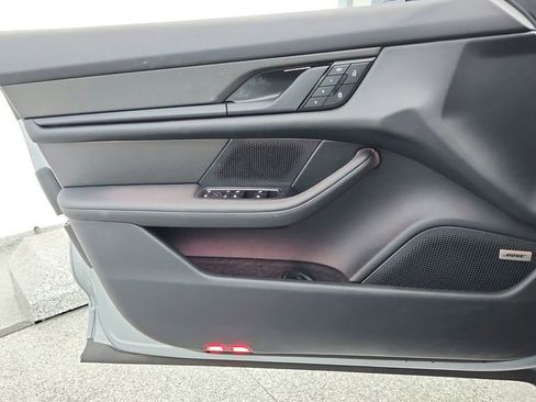 Used 2024 Porsche Taycan GTS image 17