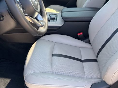 Certified 2025 MAZDA CX-90 3.3 Turbo w/ Preferred Package AWD/4WD image 20
