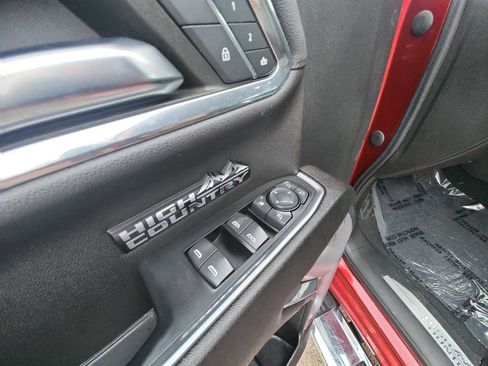 Used 2023 Chevrolet Silverado 1500 High Country AWD/4WD image 35