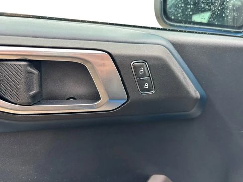 Used 2022 Ford Bronco Outer Banks image 21