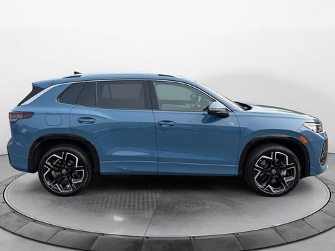 Used 2025 Volkswagen Tiguan SEL R-Line AWD/4WD image 8